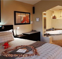 Romantic Getaways at Riverview Rise Retreats - New Castle Holiday