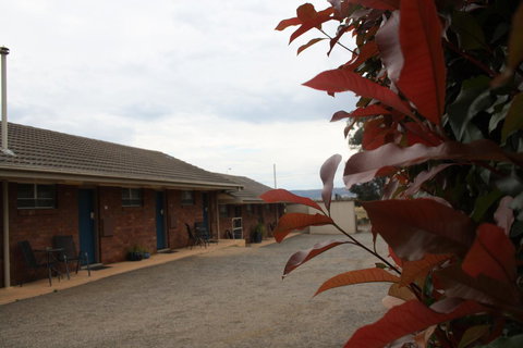 Isis Motel Scone - New Castle Holiday 8