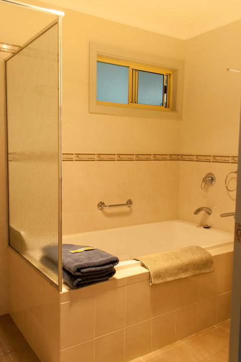 Admirals Inn - New Castle Holiday 20