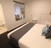 Adelaide DressCircle Apartments - Kent Town - New Castle Holiday