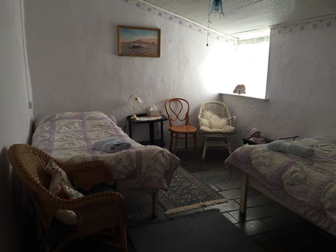 Lavender Cottage B&B - New Castle Holiday 3