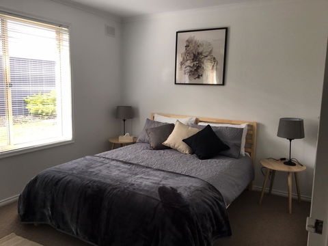 Windsor Gardens Home - New Castle Holiday 3