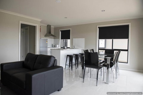 Paringa Resort - New Castle Holiday 6