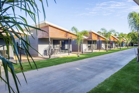 Paringa Resort - New Castle Holiday 2