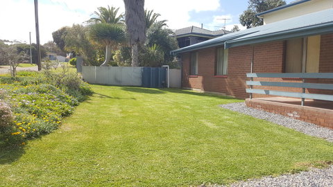 Breeze On Scenic - New Castle Holiday 2