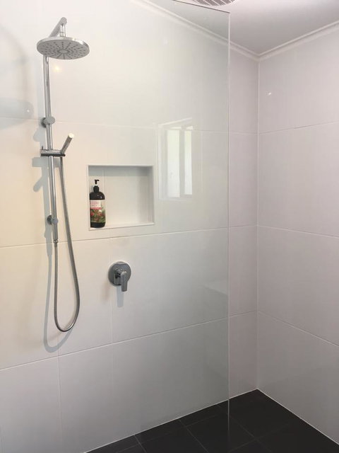 Hilltop Too - New Castle Holiday 18