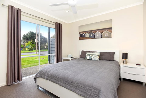 'Hope House' - Encounter Bay - New Castle Holiday 14