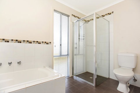 'Hope House' - Encounter Bay - New Castle Holiday 18