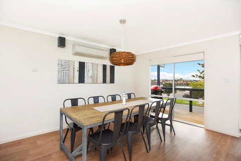 'Hope House' - Encounter Bay - New Castle Holiday 7