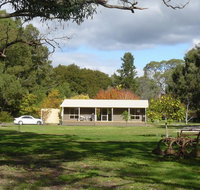 Camawald Coonawarra Cottage BB - New Castle Holiday