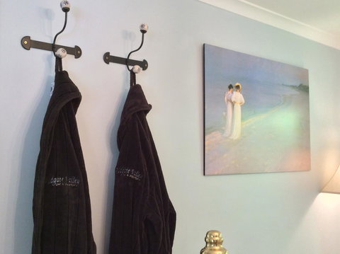 Aldgate Valley Bed And Breakfast - New Castle Holiday 10