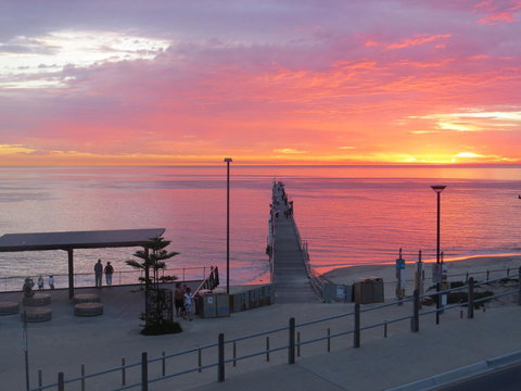 McCloud House - New Castle Holiday 6