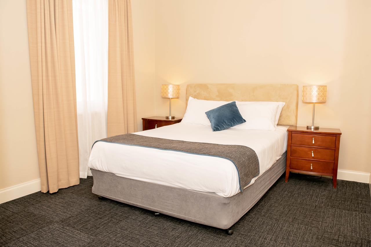 South Yarra VIC New Castle Holiday