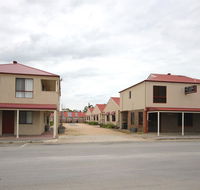Port Vincent Motel  Apartments - New Castle Holiday