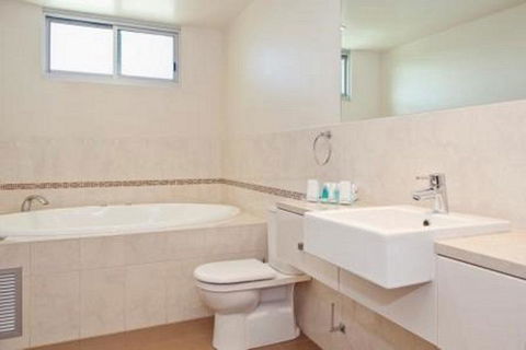 Port Lincoln Hotel - New Castle Holiday 1