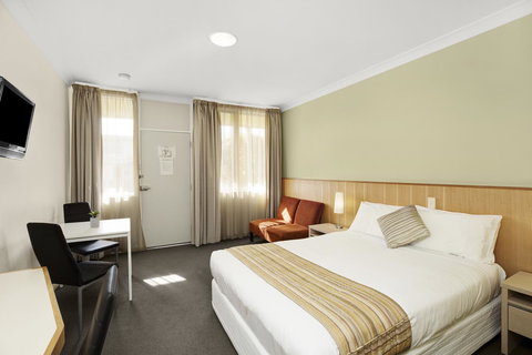 Adelaide Road Motor Lodge - New Castle Holiday 17