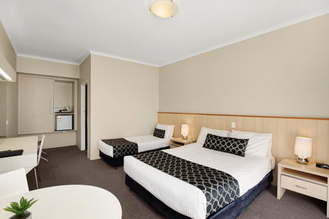 Adelaide Road Motor Lodge - New Castle Holiday 28