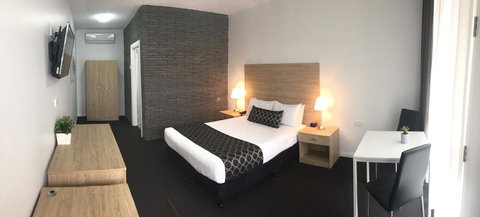 Adelaide Road Motor Lodge - New Castle Holiday 8