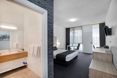 Adelaide Road Motor Lodge - New Castle Holiday 23