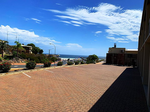 Moonta Bay Motel - New Castle Holiday 2