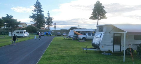 Moana Beach Tourist Park - New Castle Holiday 0