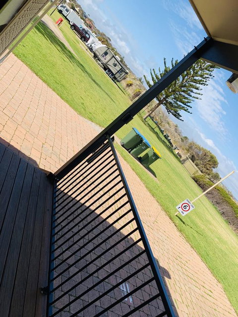 Moana Beach Tourist Park - New Castle Holiday 14