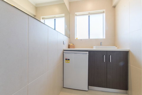 Mick O\'Sheas - New Castle Holiday 27