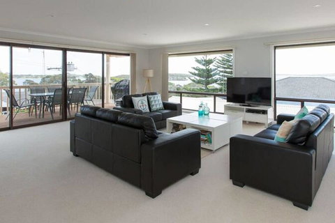 Bimbadeen - New Castle Holiday 2