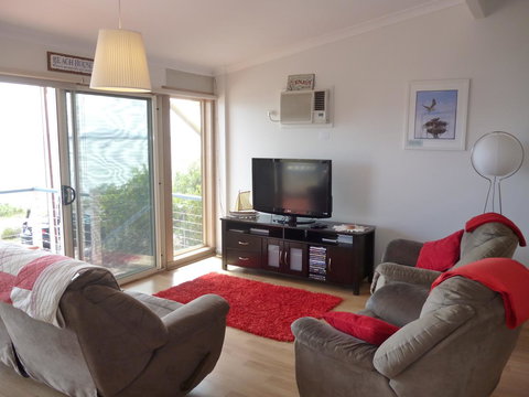 Seascape - New Castle Holiday 5