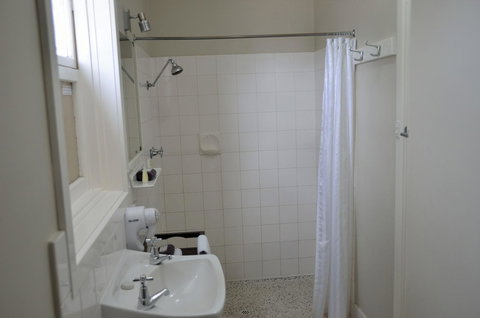 105 On The Park - New Castle Holiday 10