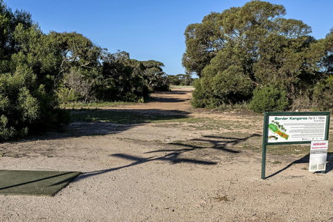 Border Village Roadhouse - New Castle Holiday 27