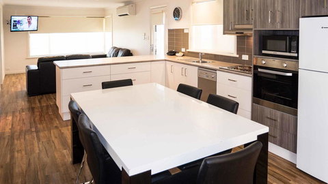 Wallaroo Holiday Park - New Castle Holiday 15