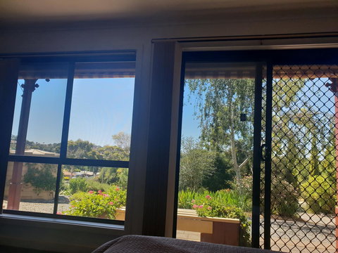 Barossa Valley Studio - New Castle Holiday 15