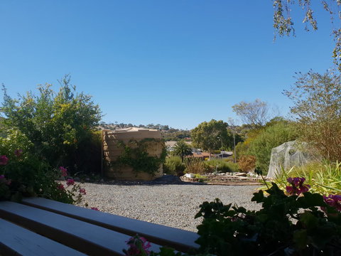 Barossa Valley Studio - New Castle Holiday 5