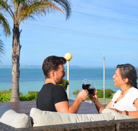 Kangaroo Island Seaside Inn - New Castle Holiday