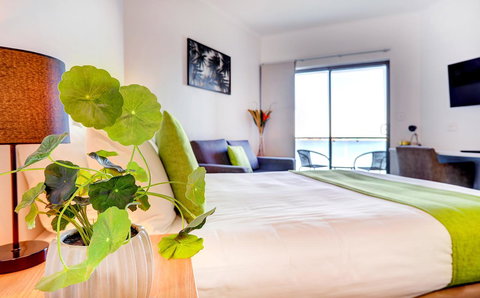 Limani Motel - New Castle Holiday 22