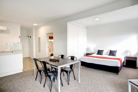 Limani Motel - New Castle Holiday 43