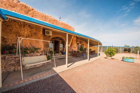 The Underground Motel - New Castle Holiday 23