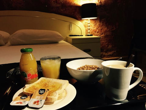 The Lookout Cave Underground Motel - New Castle Holiday 8