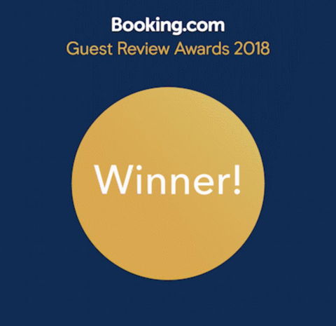 Adelaide Luxury Beach House - New Castle Holiday 1