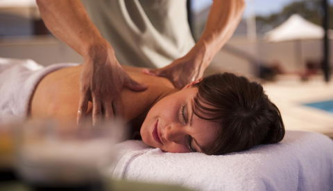 Adelaide Luxury Beach House - New Castle Holiday 12