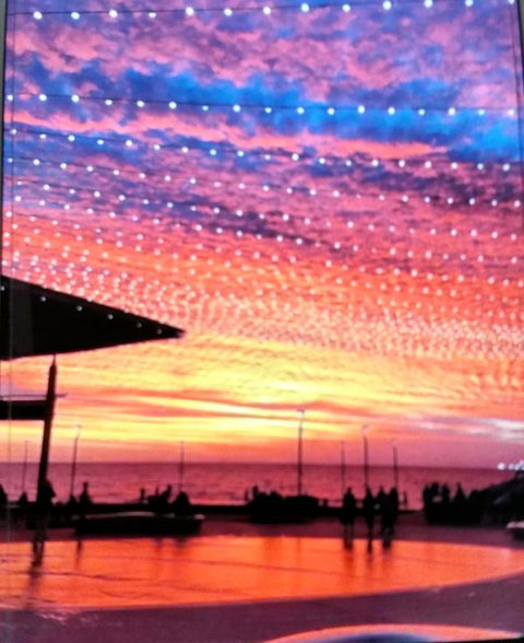 Adelaide Luxury Beach House - New Castle Holiday 38