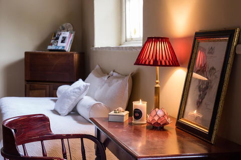 Clare Valley Heritage Retreat - New Castle Holiday 5