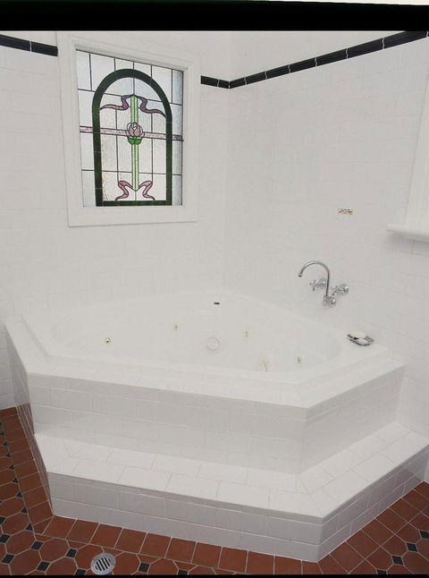 Clare Valley Heritage Retreat - New Castle Holiday 8