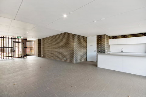 Swainson At Bowery - New Castle Holiday 19