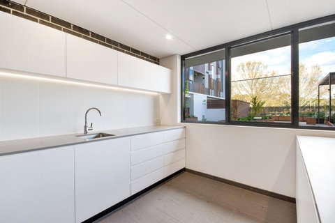 Swainson At Bowery - New Castle Holiday 18