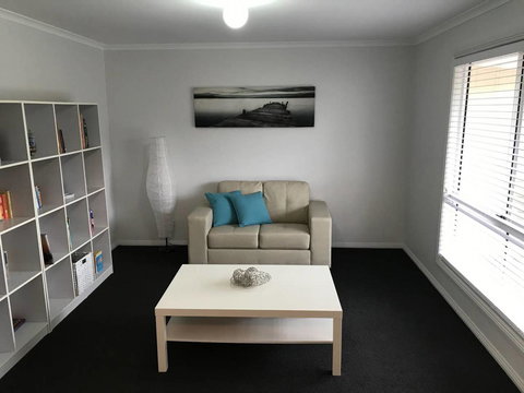 Moontana - New Castle Holiday 5