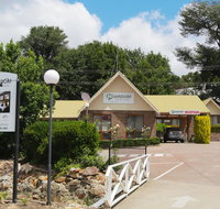 The Lodge by Haus - New Castle Holiday