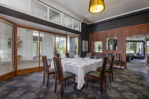 The Commodore - New Castle Holiday 4