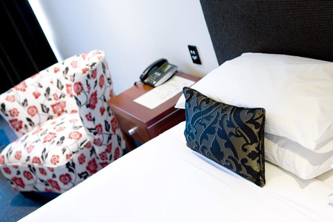 The Commodore - New Castle Holiday 34